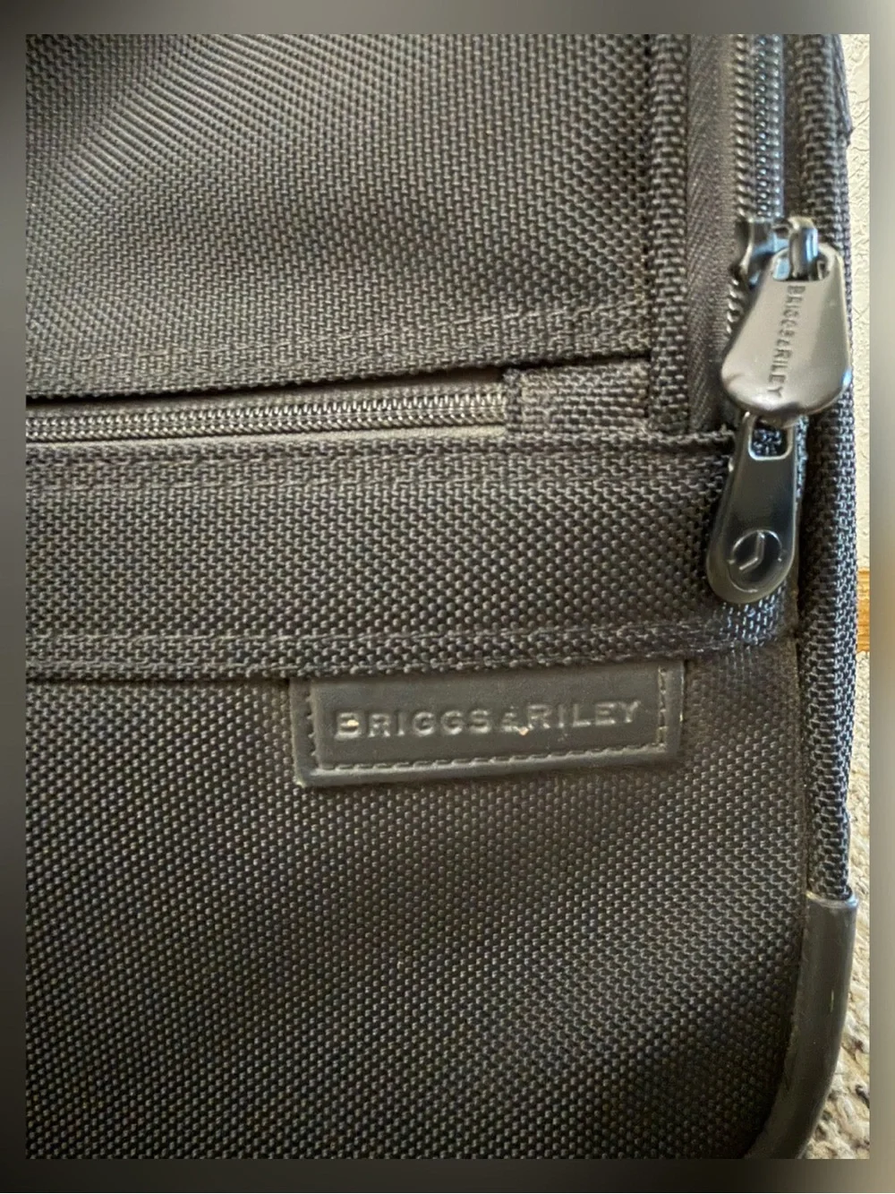 Briggs & Riley Baseline Rolling Cabin Bag Carry On - Black